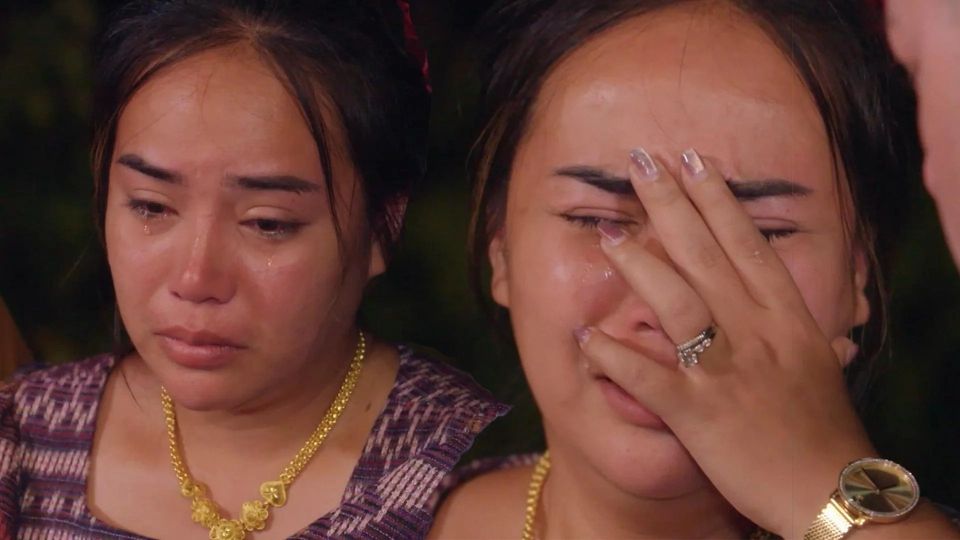 SHOCKING NEWS- David & Annie’s Heartbreaking Goodbye – Returns to America Alone