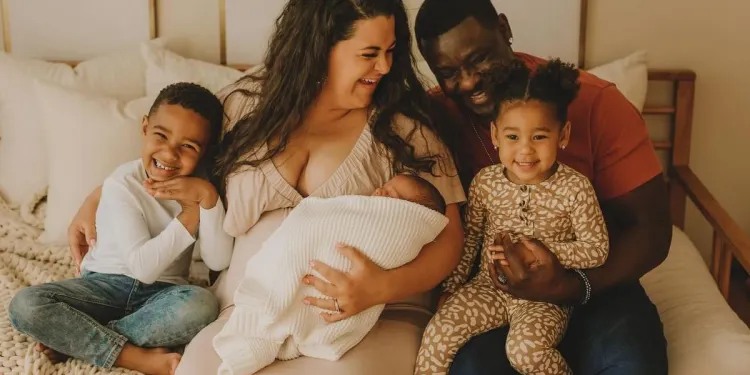 Emily and Kobe’s family is expanding: Baby number 4 is on the way!
