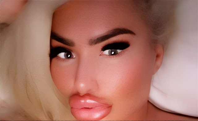 Darcey Silva Wows Fans with Stunning New Russian-Inspired Lip Look